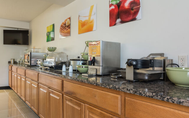 Days Inn by Wyndham Hartsfield Jackson Atlanta Airport West
