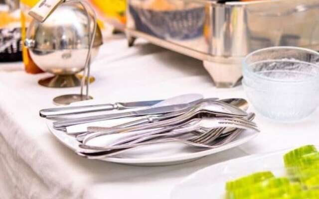 Le Eldera Hotel