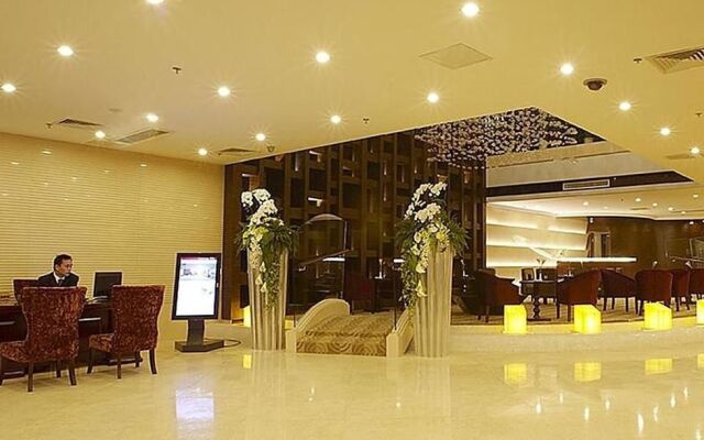 Youfeng Lakeview Hotel