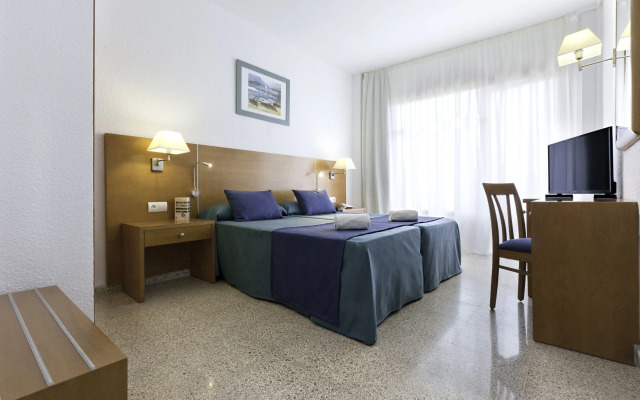 azuLine Hotel S'Anfora & Fleming