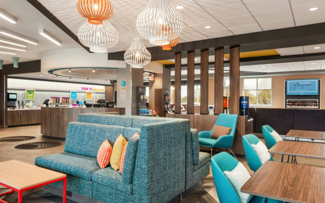 Tru By Hilton Milwaukee Brookfield