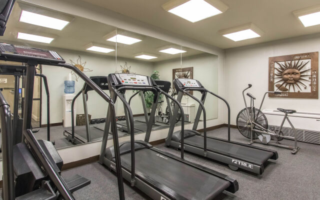 Baymont Inn and Suites Joplin