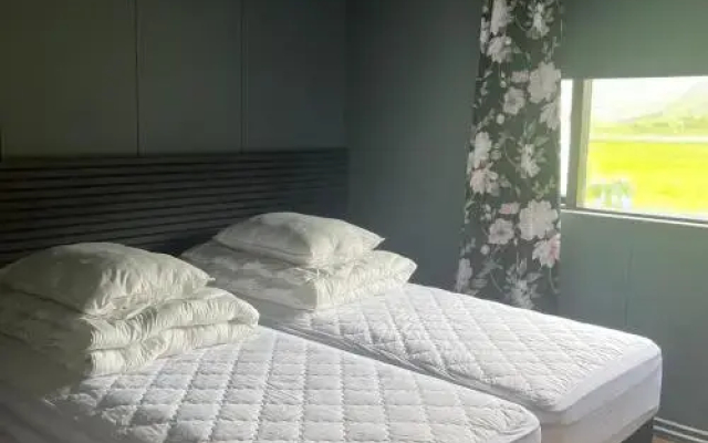Bjarkarholt Guesthouse