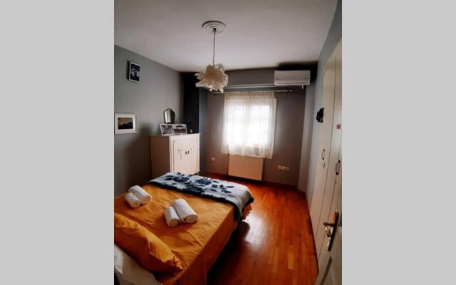 2 Floor Apartment in Kalamaria,Thessaloniki.