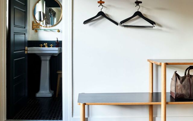 Neptune, an Ash Hotel