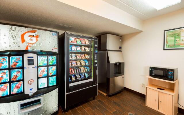 Red Roof Inn Rockford East – Casino District