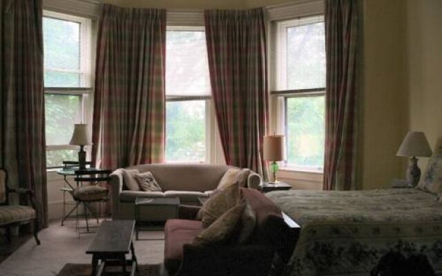 Beacon Hill Bed and Breakfast