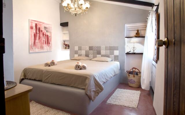Hotel Rancho Los Lobos