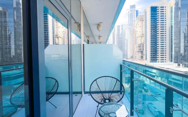 Luxury 2BR in Merano Tower Stunning City Views