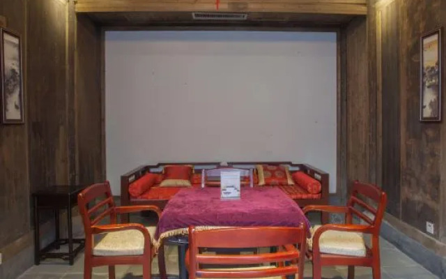 France Family Hostel