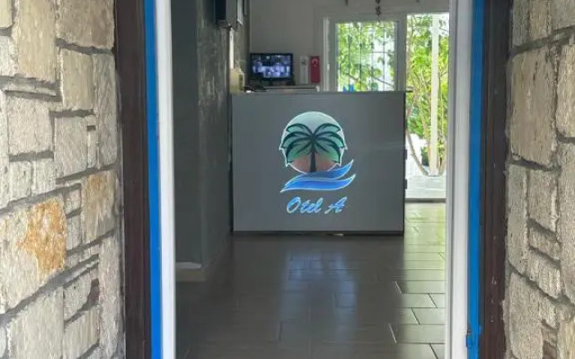 Otel  A