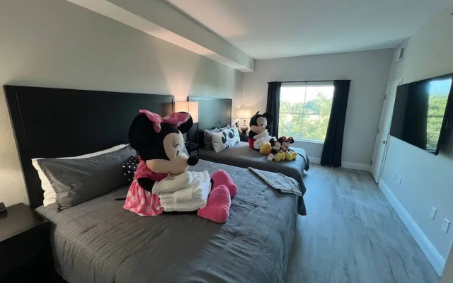 Mickey Mini Epic Shuttle King bd