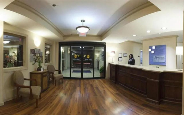 Holiday Inn Express Hotel & Suites-Brevard