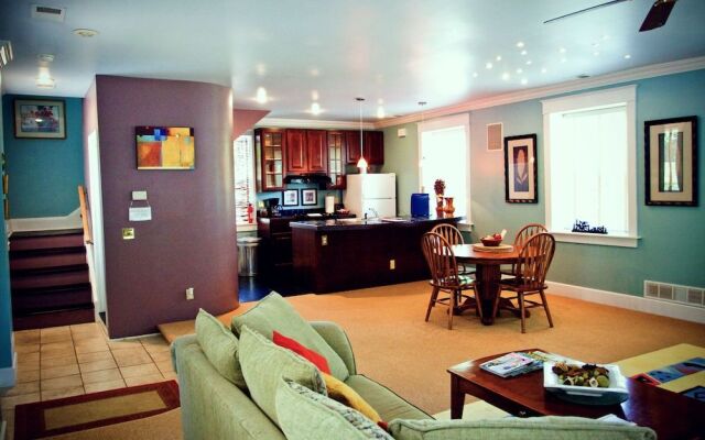 Inn on Crescent Lake Bed and Breakfast