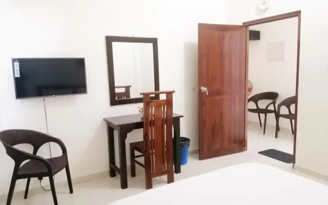 Trinco Star Hotel