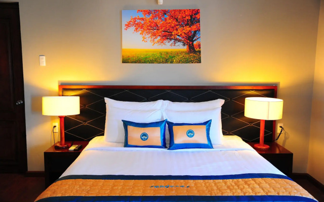 Sandunes Beach Resort & Spa