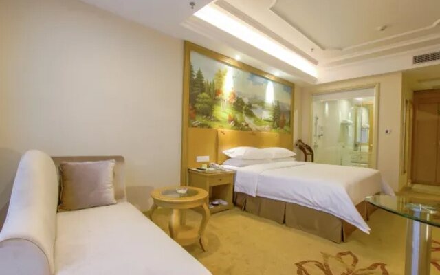 Vienna International Hotel Zhongshan Torch Center