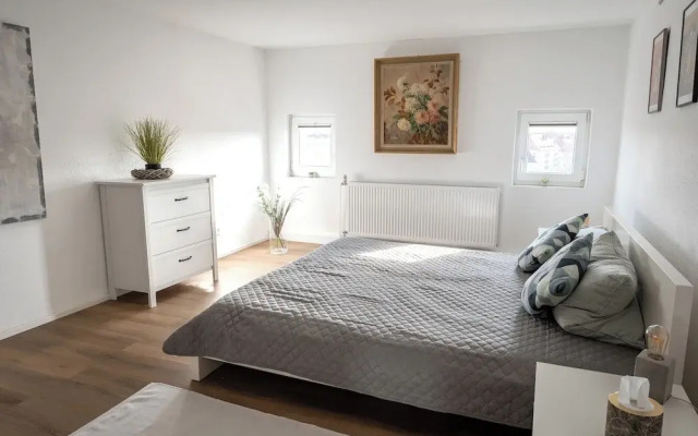 Zentral am Stadtwald