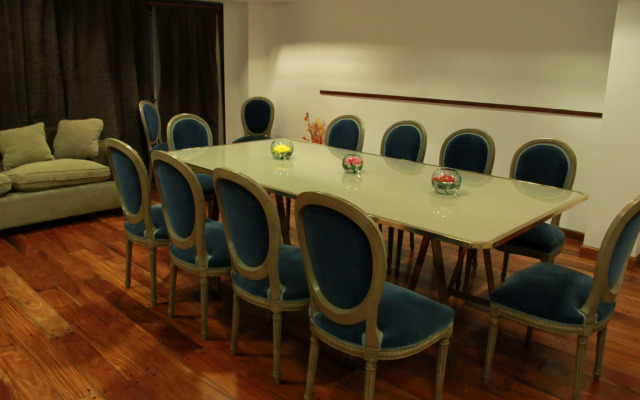 Mayflower Suites