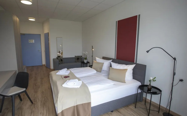 B Home Apart Hotel by Alpha