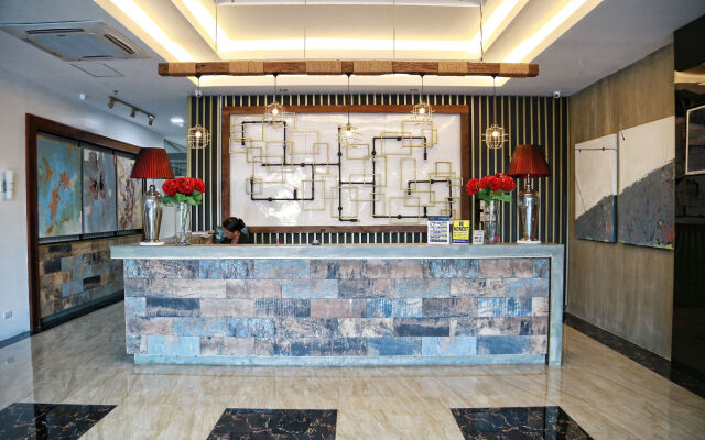 Big Hotel Suites
