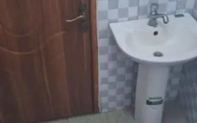Zedek Suites
