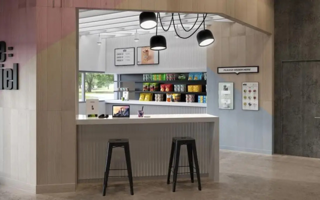 Aloft Austin Airport