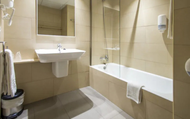 Hostal Tarba