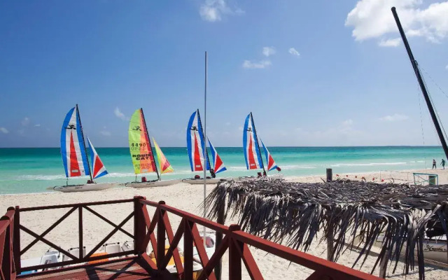 Memories Paraiso Beach Resort - All Inclusive