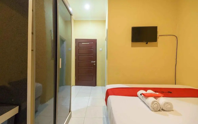 Mande Guesthouse by RedDoorz