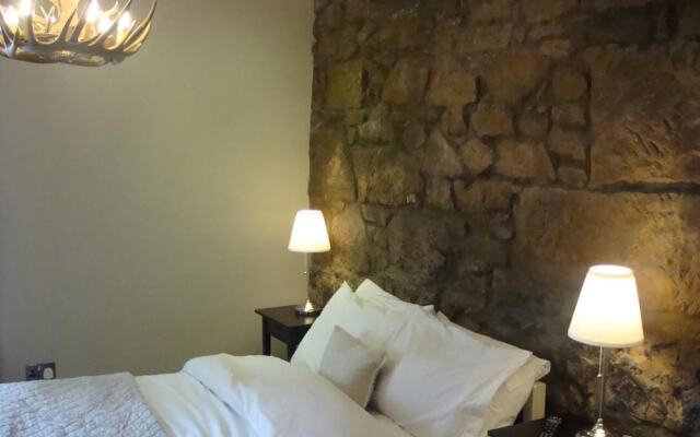 Riggend farm bed and breakfast