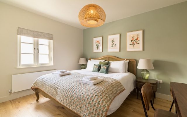 Your Place - 2 Bedroom Mews House in Notting Hill