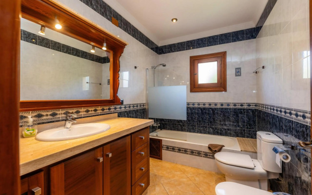 Villa Can Tosam Meiga