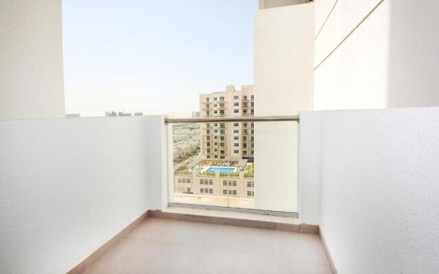 New Arabian Apartment Al Furjan