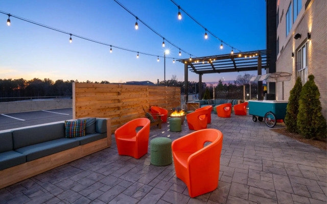Aloft Lawrenceville Sugarloaf