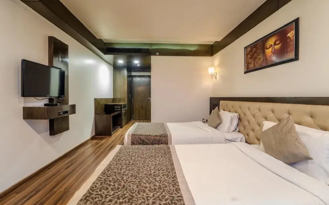 Hotel Aditya Park Regent