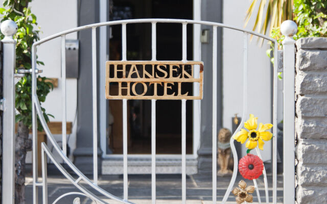 Hansen Hotel