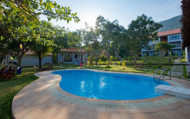 Cosian Bay Phu Quoc Resort