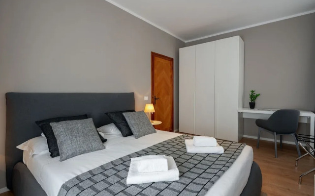 San Marco Boutique Canal View