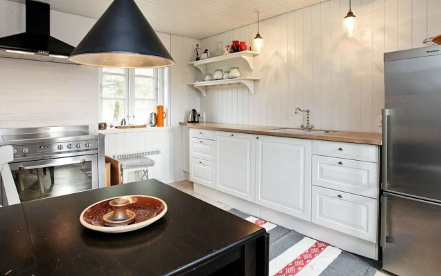 6 Person Holiday Home in Ulfborg