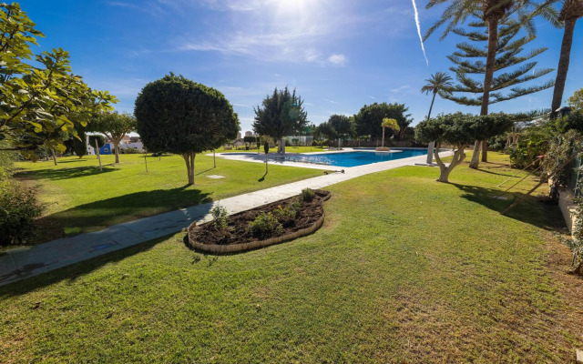 Sunrise Apartment 924