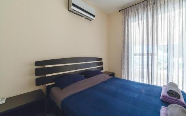 Apartment 14 in Coral Bay