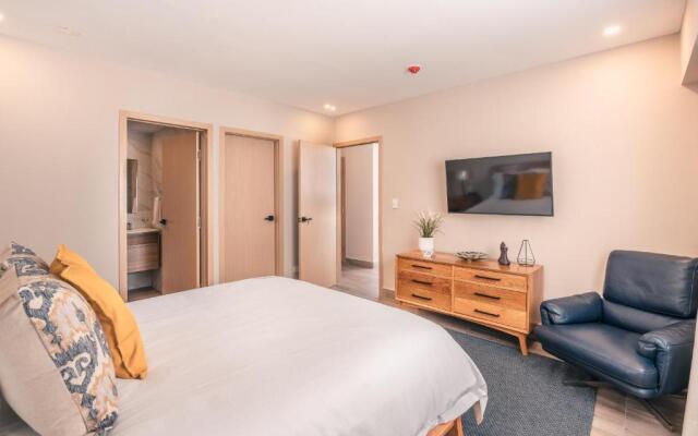 Most Exclusive Condo- Hotel in Town -901