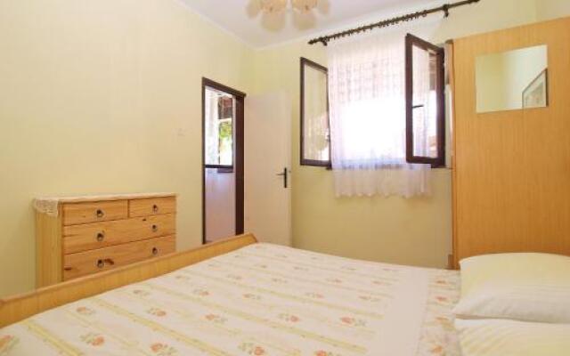 Apartments Jolanda 1441