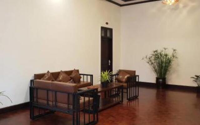 Luang Prabang Holiday Hotel