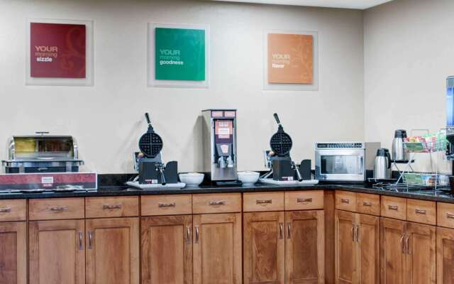 Comfort Inn & Suites Caldwell