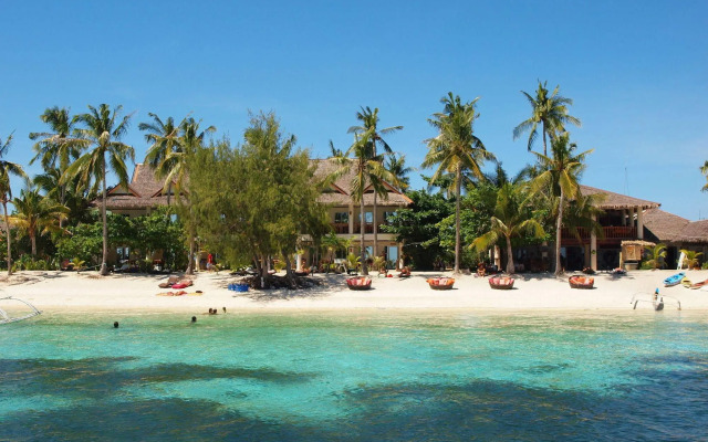 Ocean Vida Beach and Dive Resort