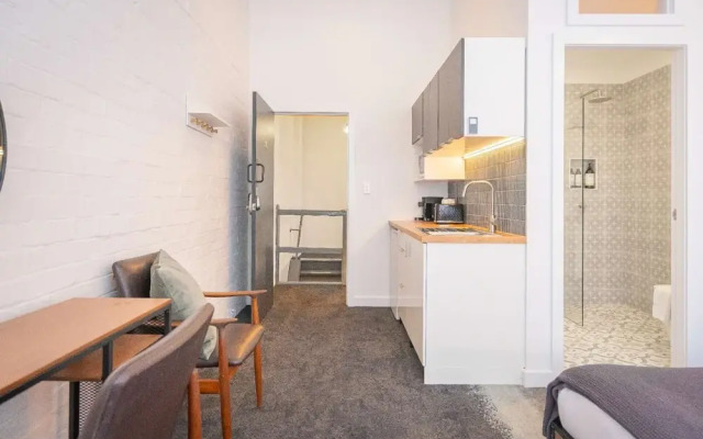 Kozyguru | Chic Studios | Oasis In The Heart Of Darlinghurst