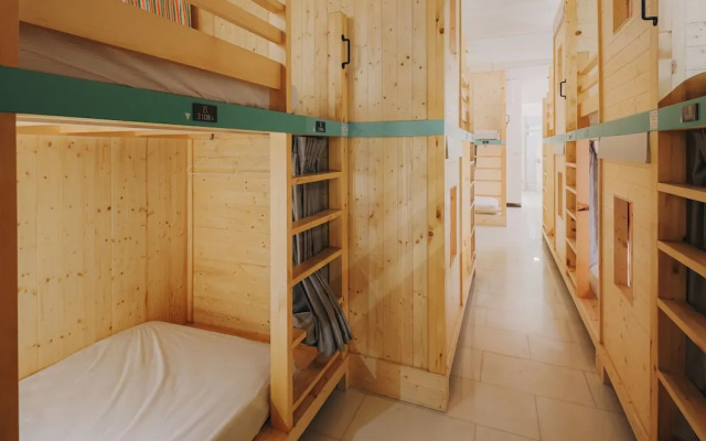 A-Shin Tainan Hostel