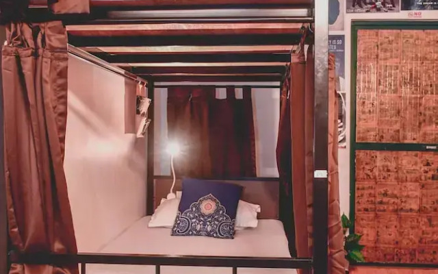 U.R.D.Ki You are the key Hostels